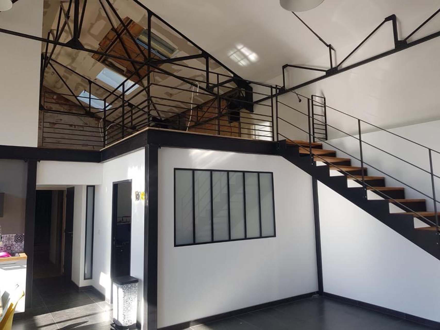 Escaliers metalliques sur mesure (1)