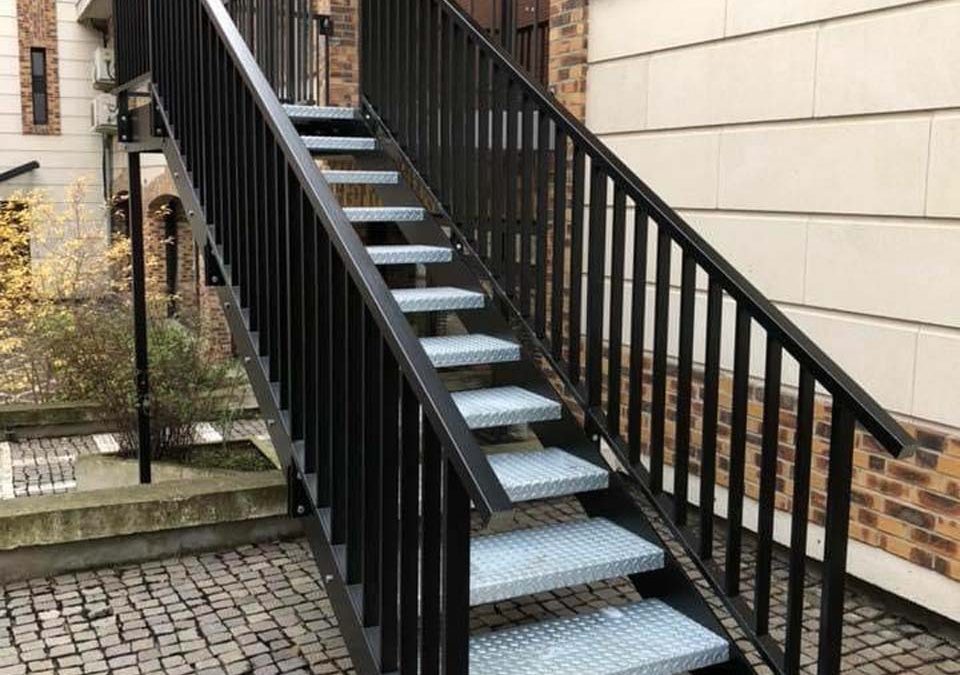 Escaliers metalliques sur mesure (3)