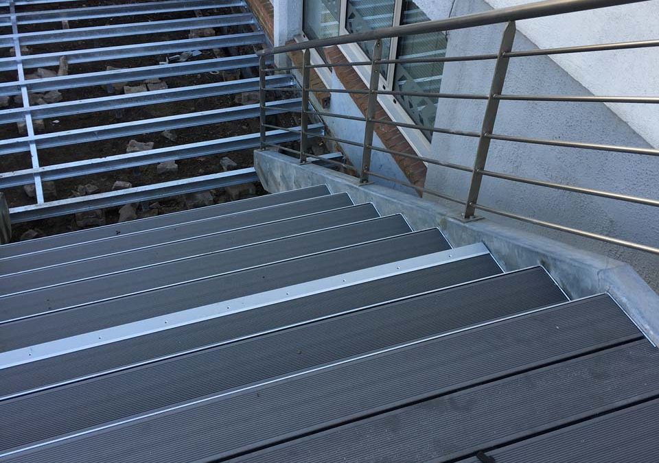 Escaliers metalliques sur mesure (7)