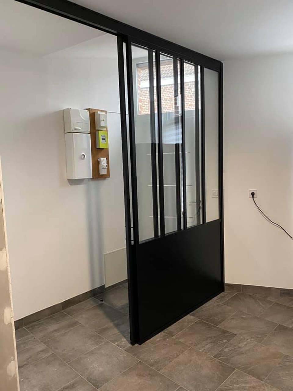 Portes metalliques sur mesure (4) Portes metalliques sur mesure (4)