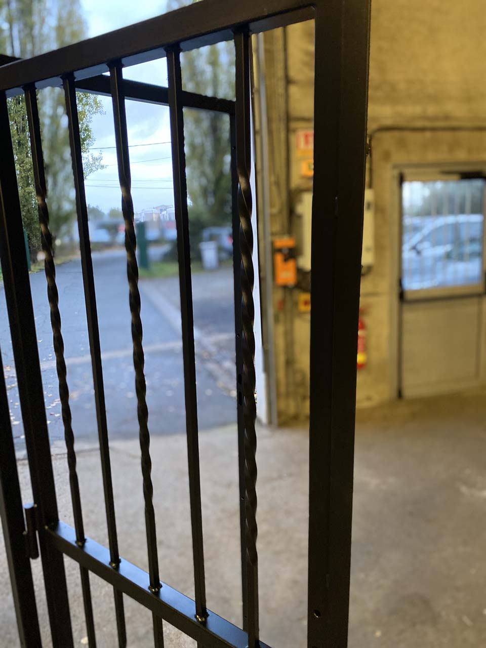 Portes metalliques sur mesure (6)